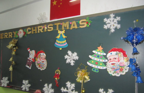 漂亮有创意的圣诞节班级布置图片